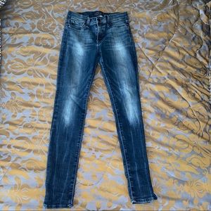 Lucky Brand Brooke Legging Jean Size 27